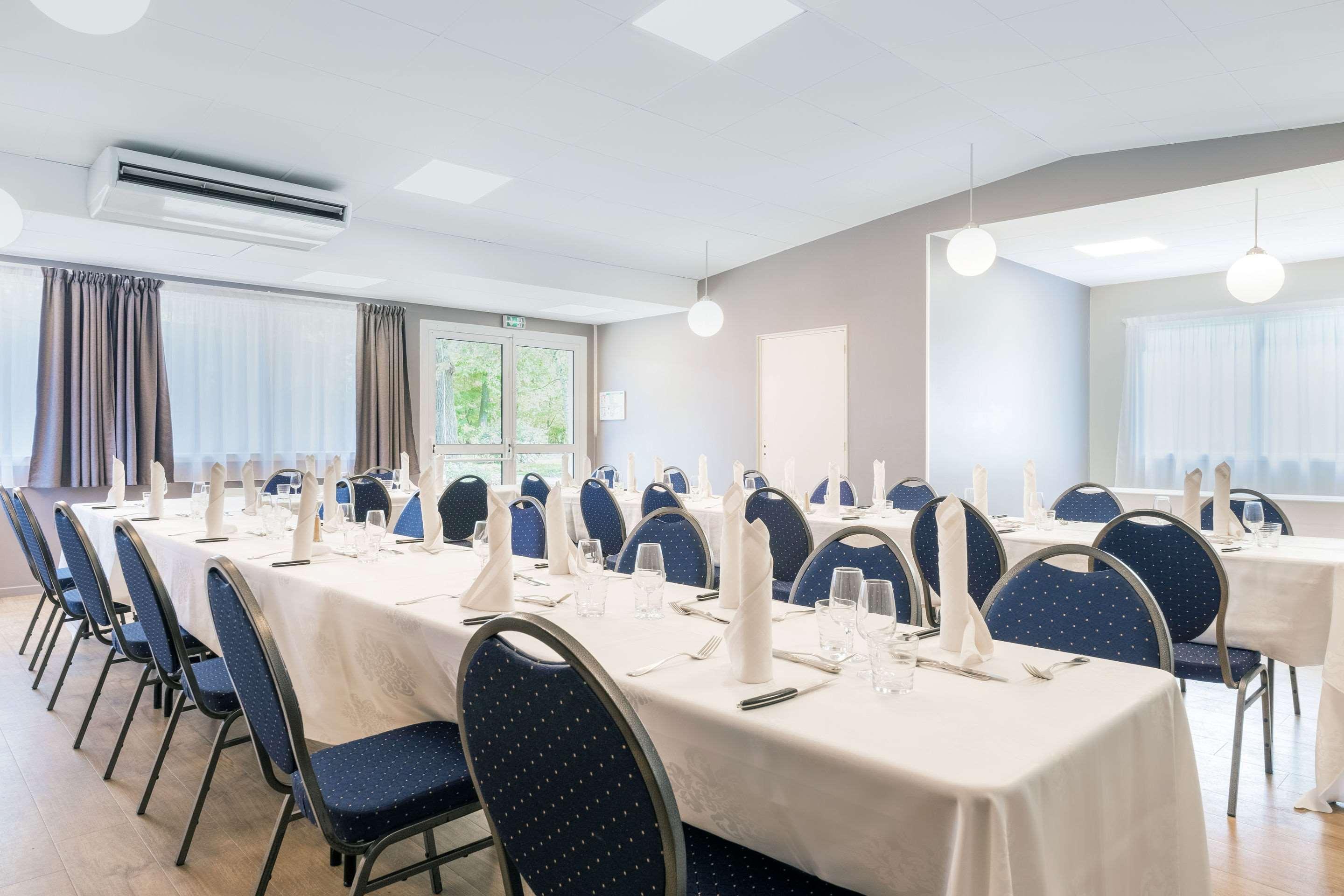 Hotel Le Circuit Le Mans Eksteriør bilde